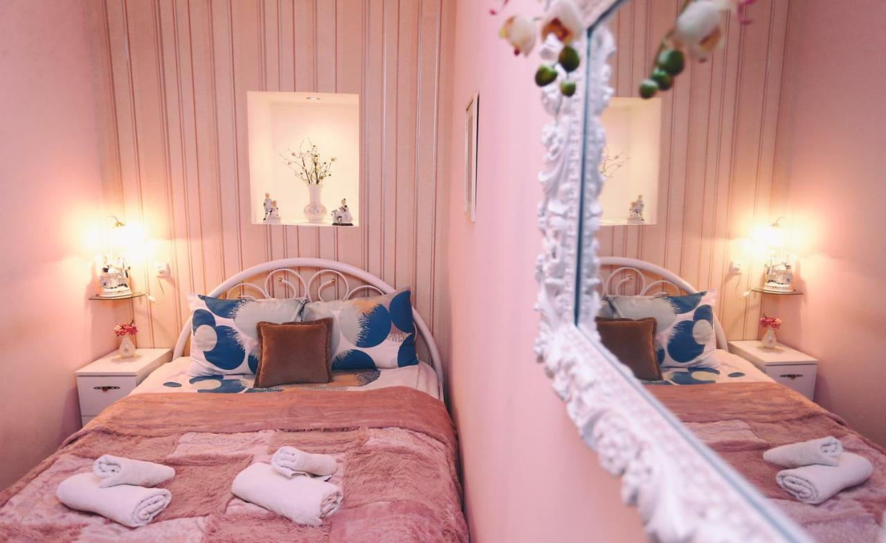 Apartment On Freedom Square Diuma Street Tbilisi Ngoại thất bức ảnh