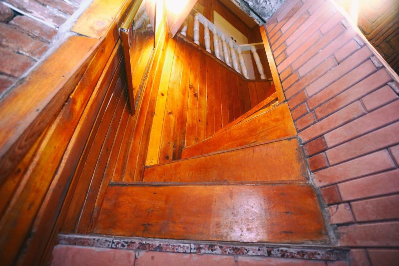 Apartment On Freedom Square Diuma Street Tbilisi Ngoại thất bức ảnh